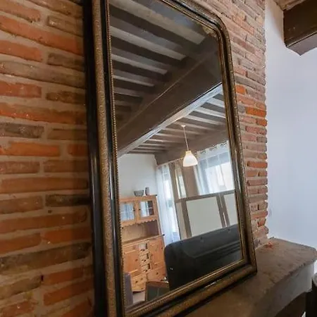 Apartment Le Resto - Proche Perouges